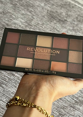 Revolution Farı Paleti sıfır etiketli - Görsel 2