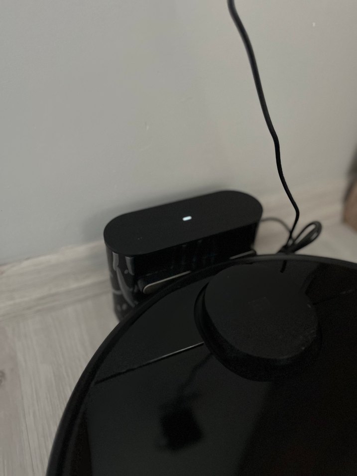 Xiaomi Siyah Robot Süpürge ve paspas - Görsel 3