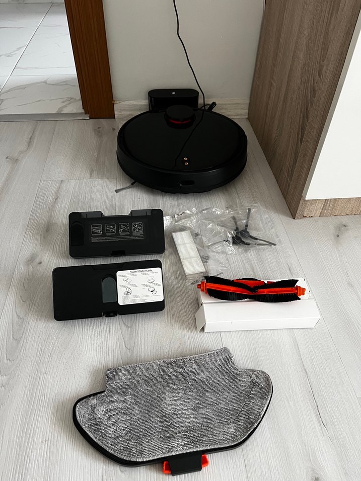 Xiaomi Siyah Robot Süpürge ve paspas - Görsel 5