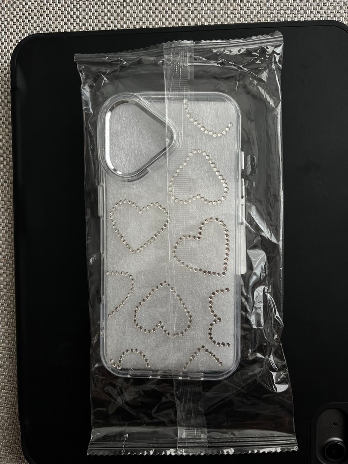 Taş işlemeli İPhone 16 kılıfı - Görsel 4