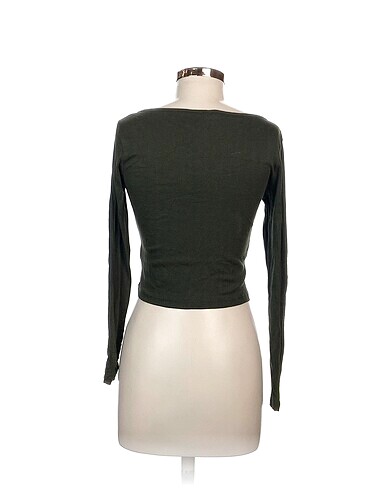 m Beden H&M Bluz %70 İndirimli.