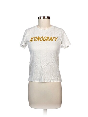 H&M T-shirt %70 İndirimli.