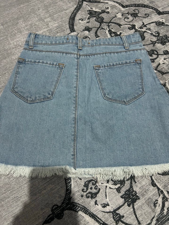 Gri Renkli Salaş Mini Denim Etek - Görsel 3