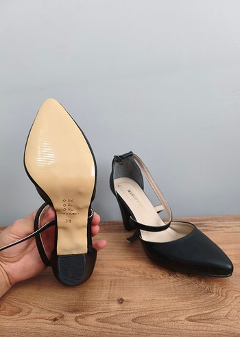 Siyah Stiletto Topuklu Kadın Ofis Ayakkabısı - Görsel 2