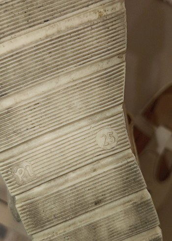 Kız Çocuk Beyaz Tokalı Babet Ayakkabı - Görsel 4