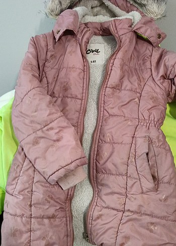 Kürklü Kapüşonlu Pembe Kız Mont - Görsel 3