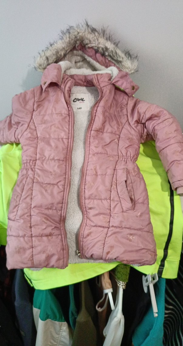 Kürklü Kapüşonlu Pembe Kız Mont - Görsel 2