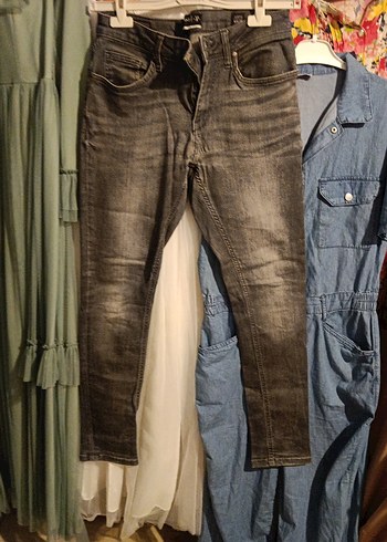 Gri Rahat Kesim Erkek Denim Pantolon - Görsel 3