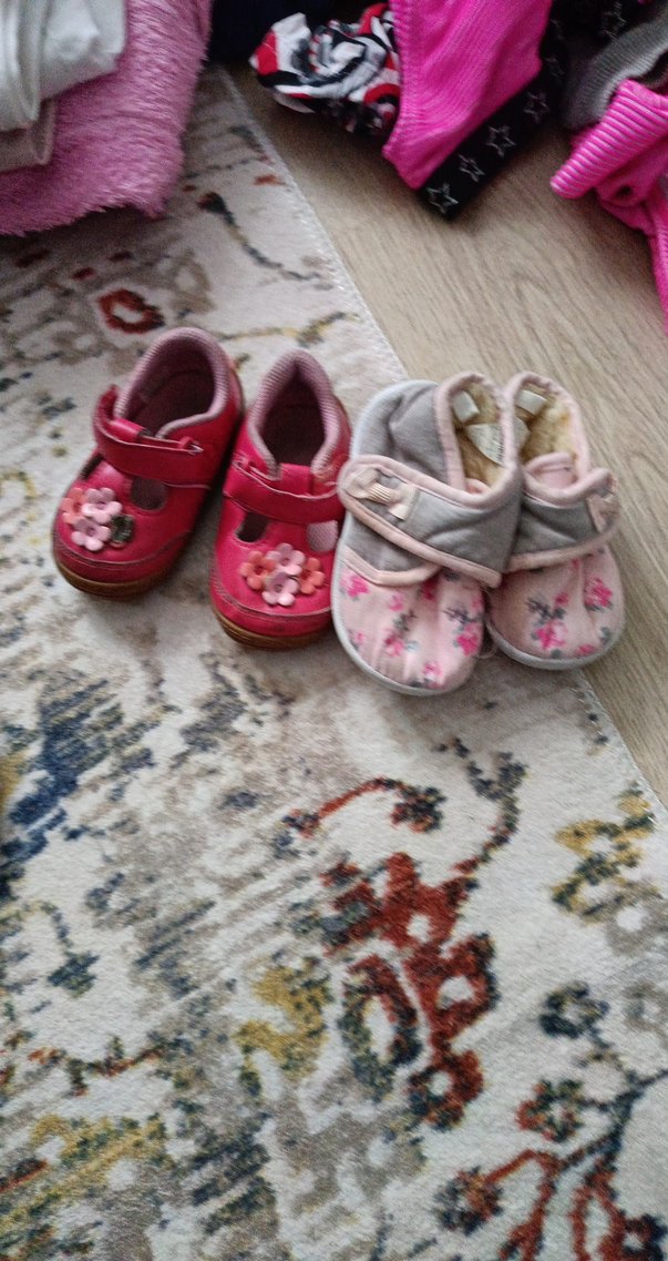Kız Bebek Pembe Nakışlı Ilk Adım Ayakkabıları - Görsel 2