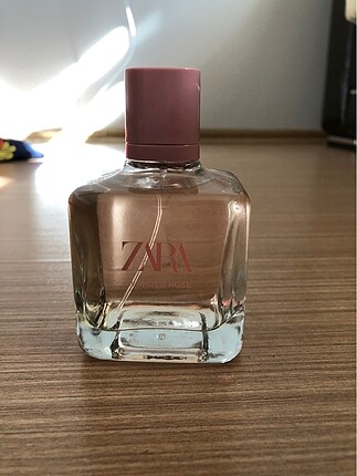 Zara wonder rose parfüm 100ml