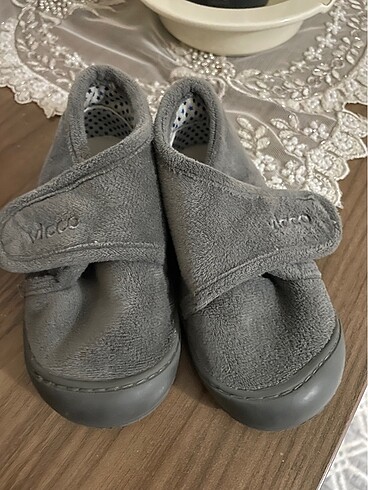 23 Beden Bebek ev ayakkabısı