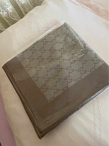 Gucci pamuk soft eşarp