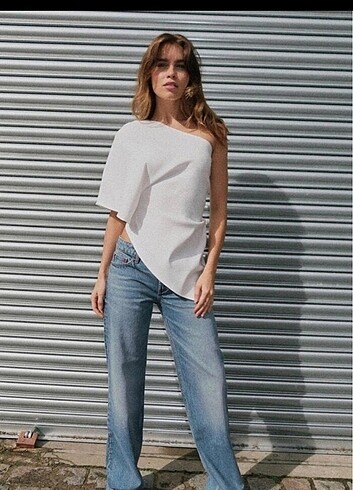 Zara straight 