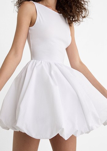 xs Beden Stradivarius Beyaz Mini Balon Elbise
