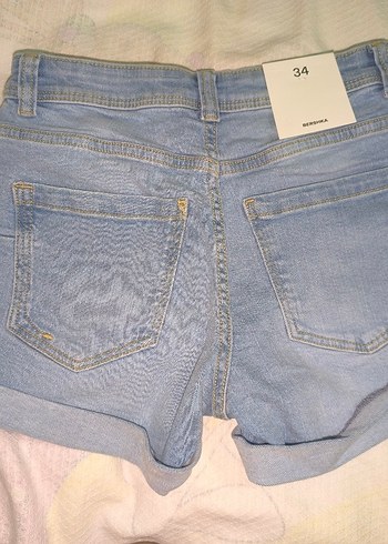 xs Beden mavi Renk Bershka Kadın Kısa Mavi Denim Şort