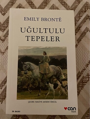 uğultulu tepeler kitap