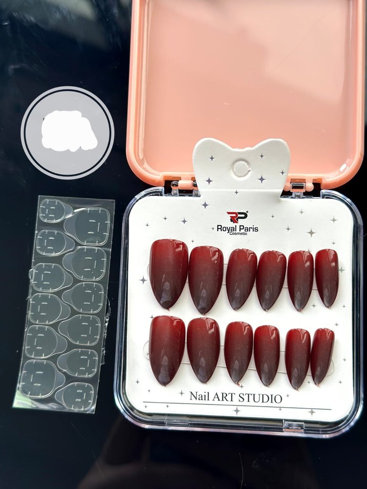 Royal Paris Siyah Takma Tırnak Seti (173) - Görsel 2