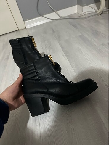 38 Beden Ayakkabı