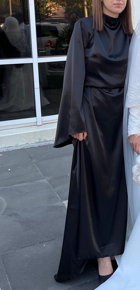 Siyah Drapeli Uzun Kadın Elbise - Görsel 2