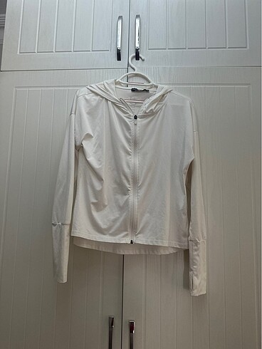 Kapşonlu sweatshirt