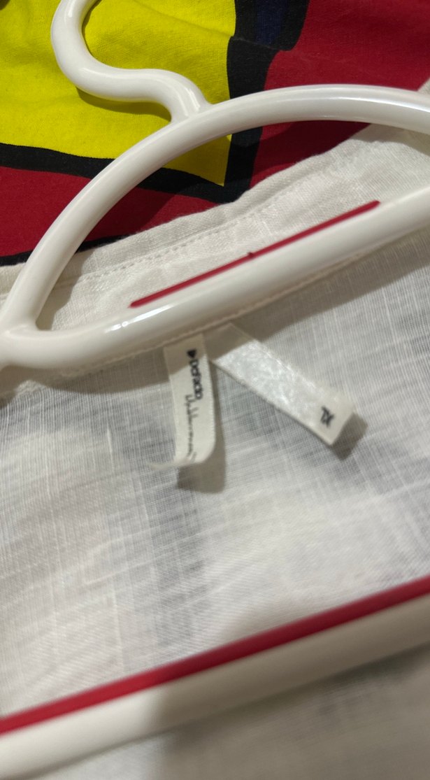 Düğmeli Beyaz Keten Kadın Gömlek - Görsel 3