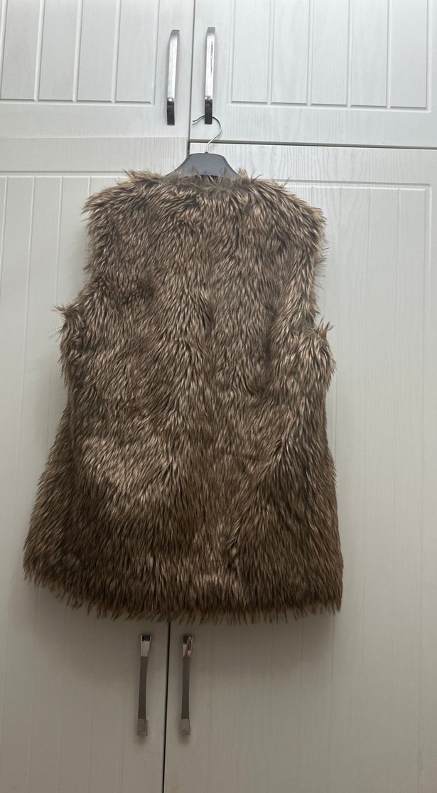 Kahverengi Kürklü Kadın Yelek - Görsel 2