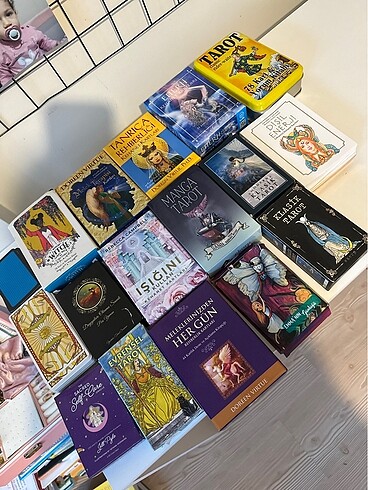 SIFIR YADA 1-2 KEZ KULLANILMIŞ TAROT KARTLARI