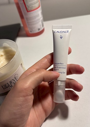 Caudalie Vinoperfect Aydınlatıcı Göz Kremi - Görsel 4