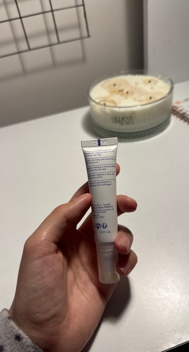 Caudalie Vinoperfect Aydınlatıcı Göz Kremi - Görsel 2