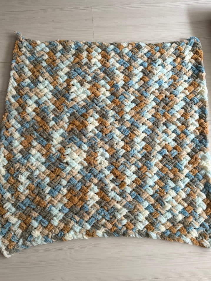 Çok Renkli Örgü Çocuk Battaniyesi - Görsel 5