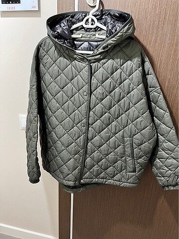 Zara mont