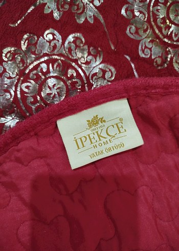 Bordo Nakışlı Yatak Örtüsü - Görsel 3