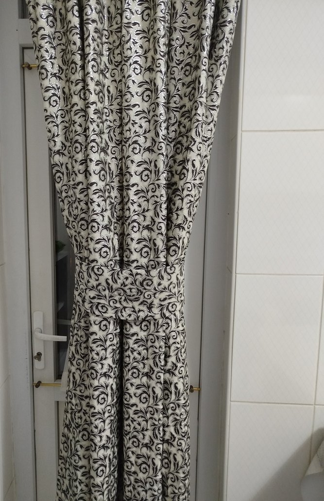 2adet fon perde kuşağı mevcuttur - Görsel 3