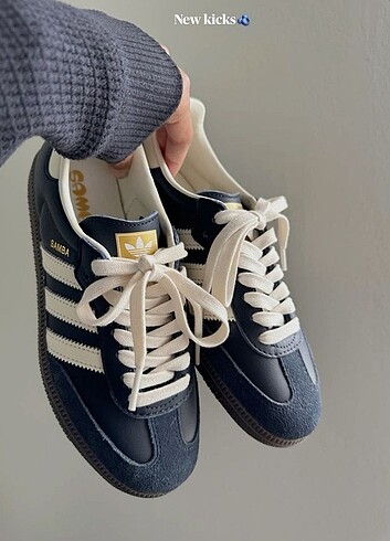 Adidas samba