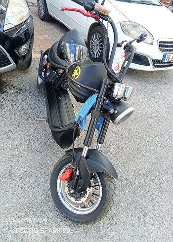 Siyah Deri Biker Kask RK20 Tokalı - Görsel 3