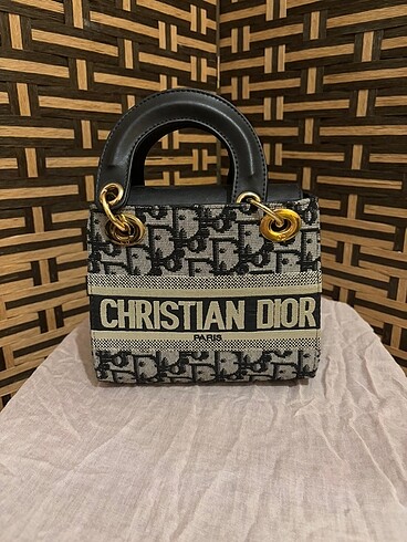 Dior çanta