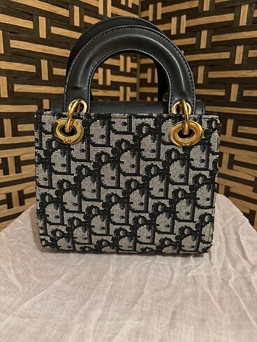 Beden lacivert Renk Dior çanta