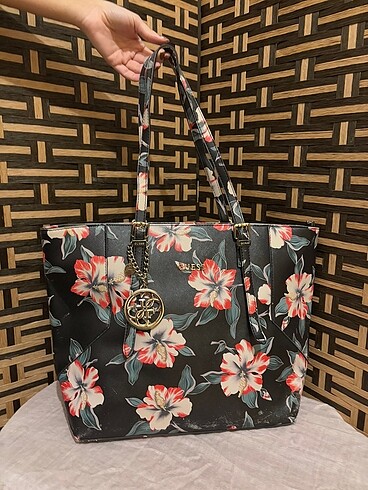 Guess Çanta