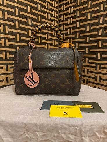 Beden Louis Vuitton Çanta