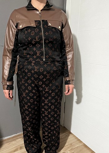 Louis Vuitton Spor şık takım