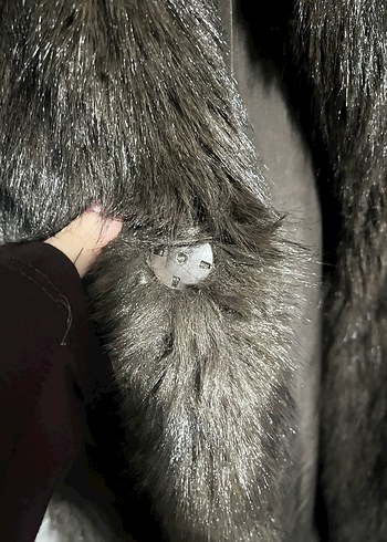 Bershka uzun kürk - Görsel 5