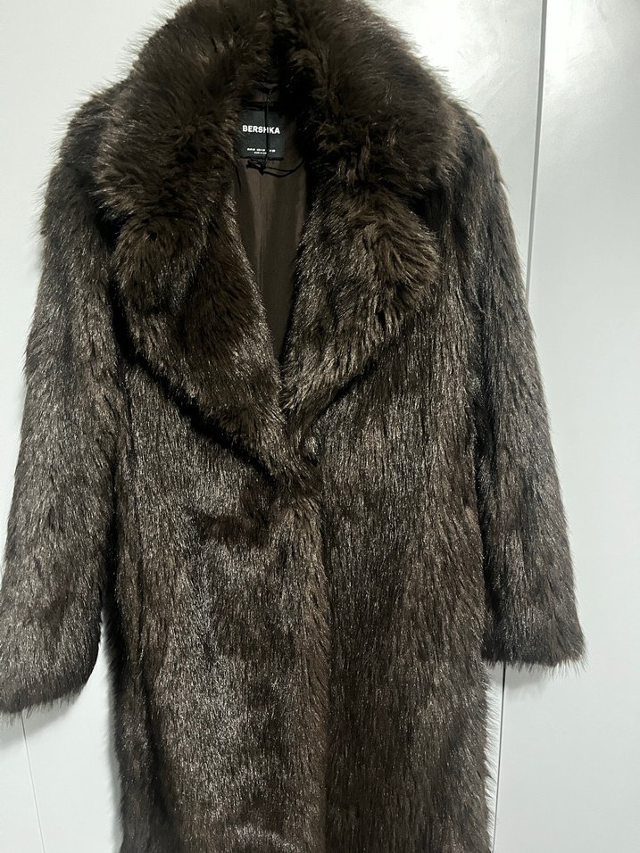 Bershka uzun kürk - Görsel 3