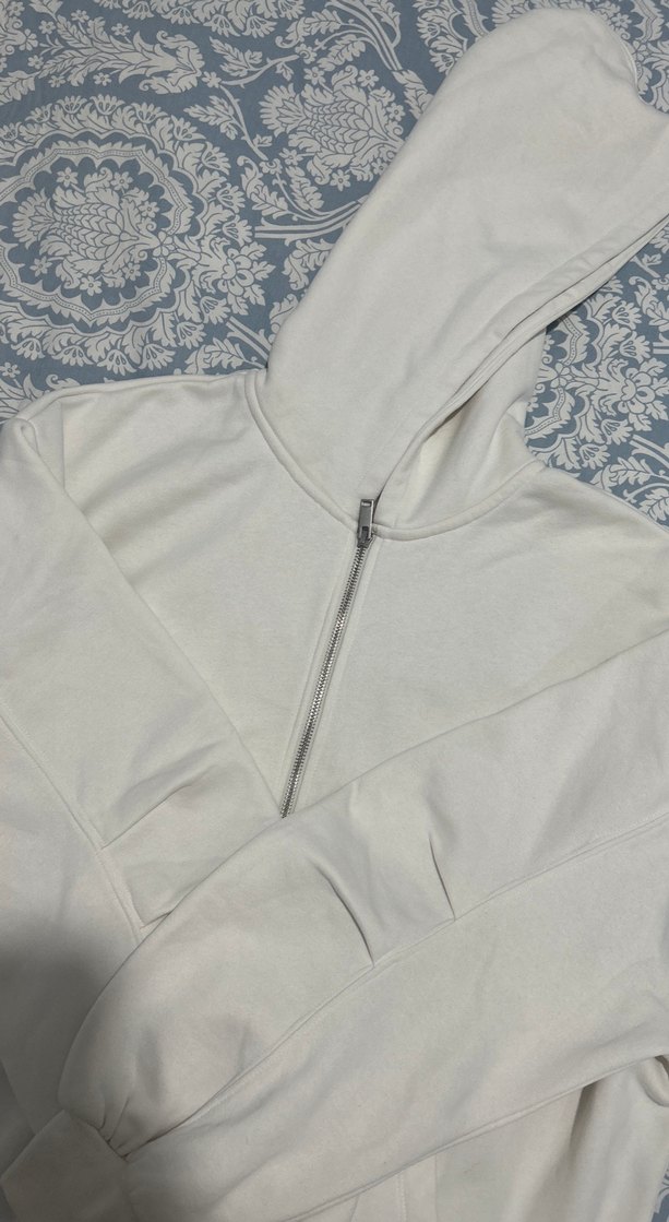 Kadın Beyaz Kapüşonlu Sweatshirt - Görsel 3