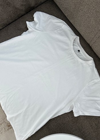 Kadın Beyaz Kısa Kollu Pamuklu Tişört - Görsel 2