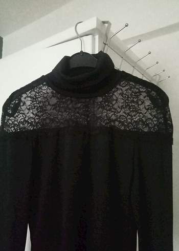 M Beden Dantel Detaylı Boğazlı Bluz - Görsel 2