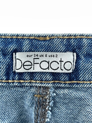34 Beden mavi Renk Defacto Mini Şort %70 İndirimli.