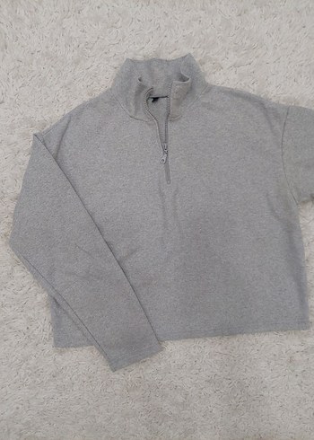 Gri Yarım Fermuarlı Yüksek Yakalı Sweatshirt
