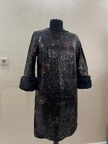 Dilek Hanif Dilek Hanif marka