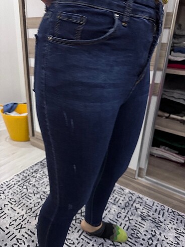 Likralı dar pantolon