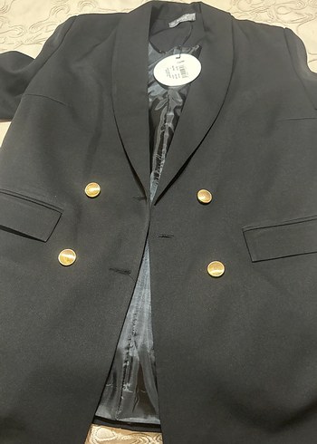 Zara Sikligin Ve Gucun Simgesi Siyah Cift Sirali Blazer